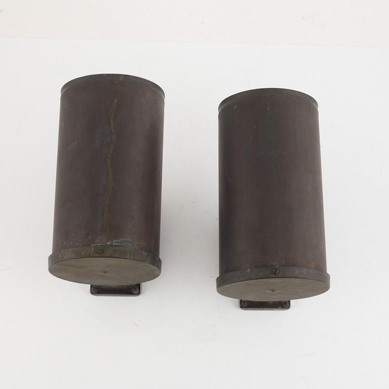 Holger Johansson, a pair of wall lamps, Westal.
