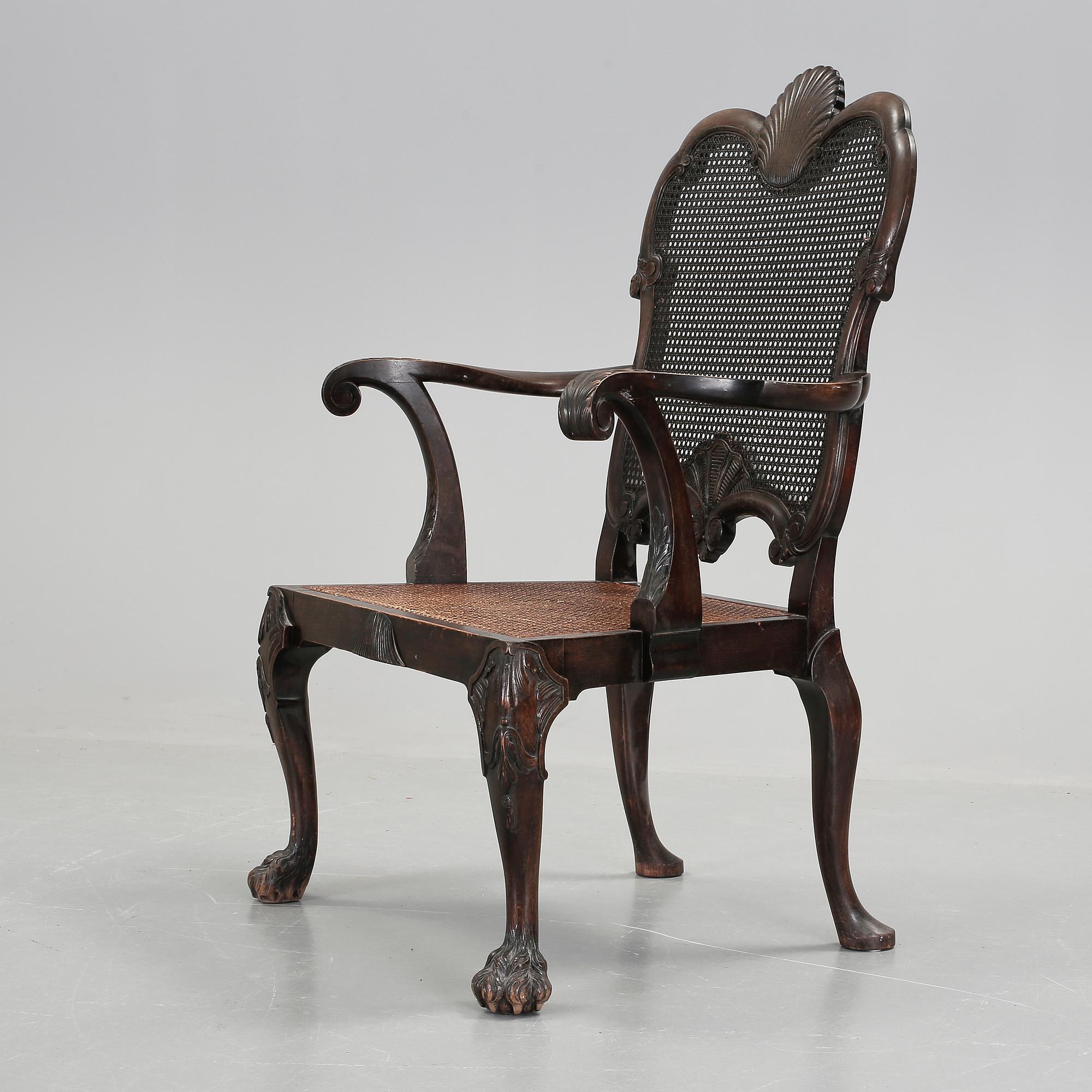 KARMSTOL, rokokostil/barockstil, 1900-talets första hälft.