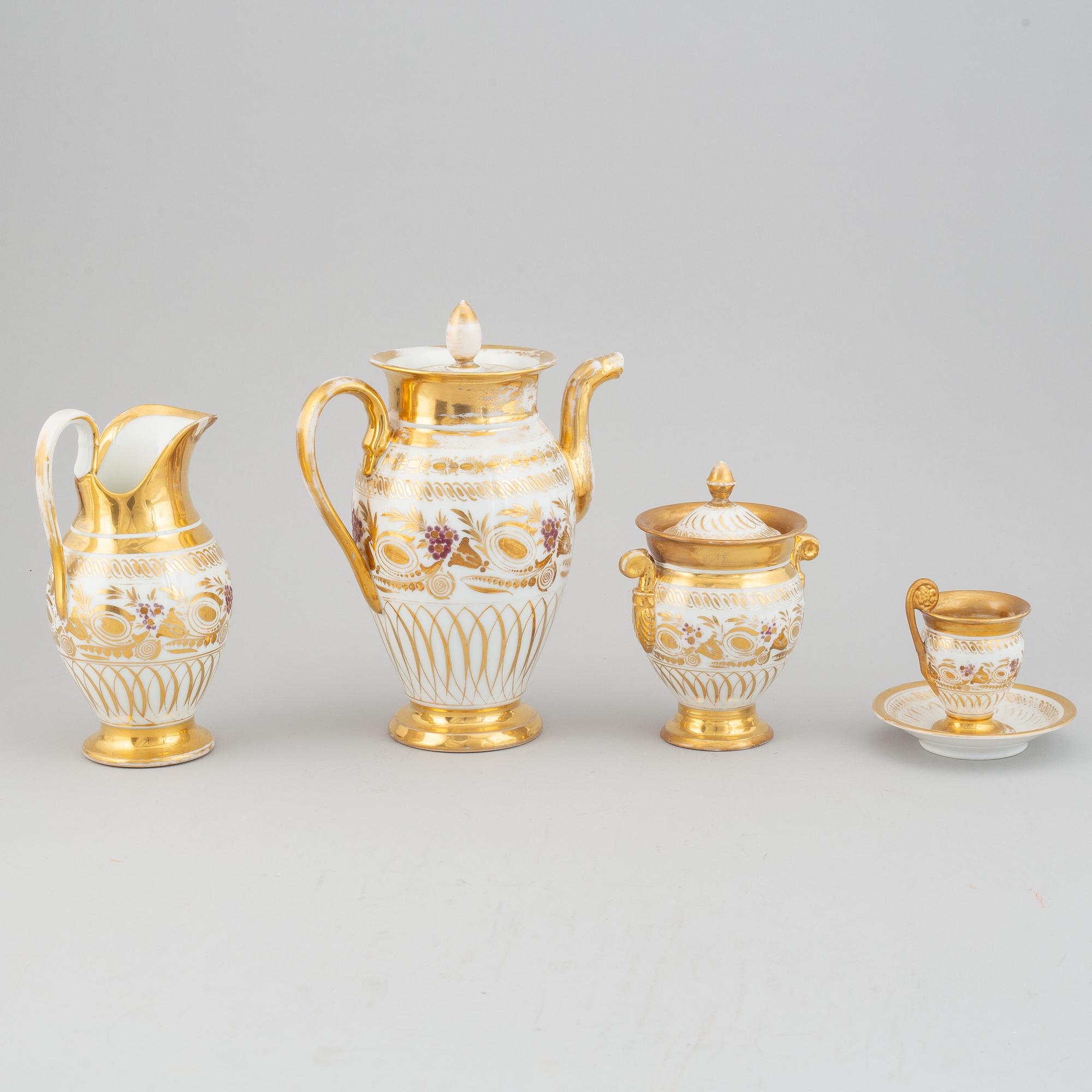 A 9 pcs Empire porcelain coffee service from the 1830s/1840s, northern Europe.