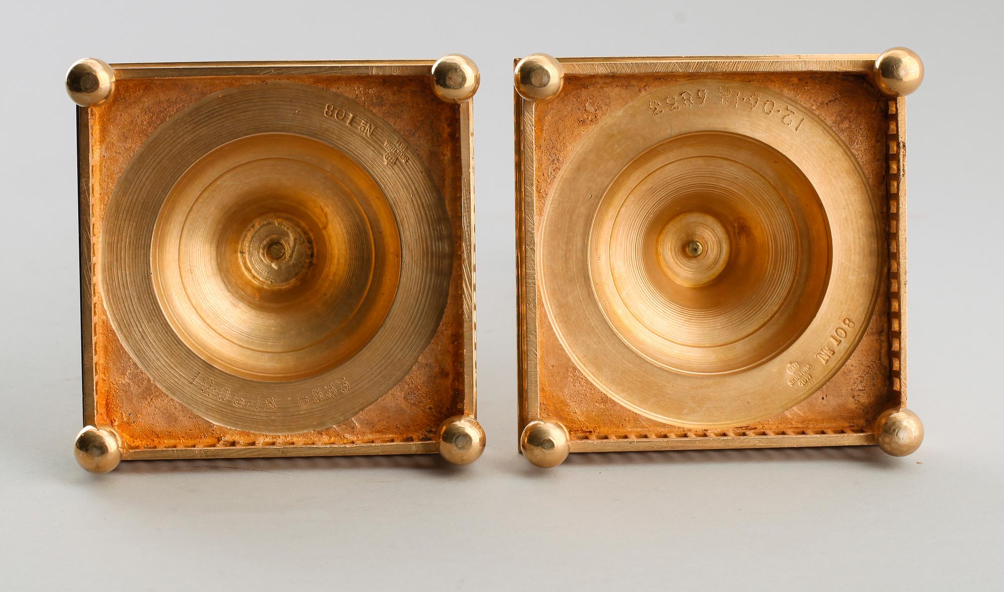 LJUSSTAKAR, 1 par, mässing, Skultuna, No 108, 1900-talets första hälft.