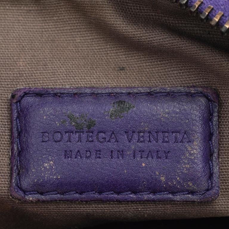 VÄSKA, Bottega Veneta.