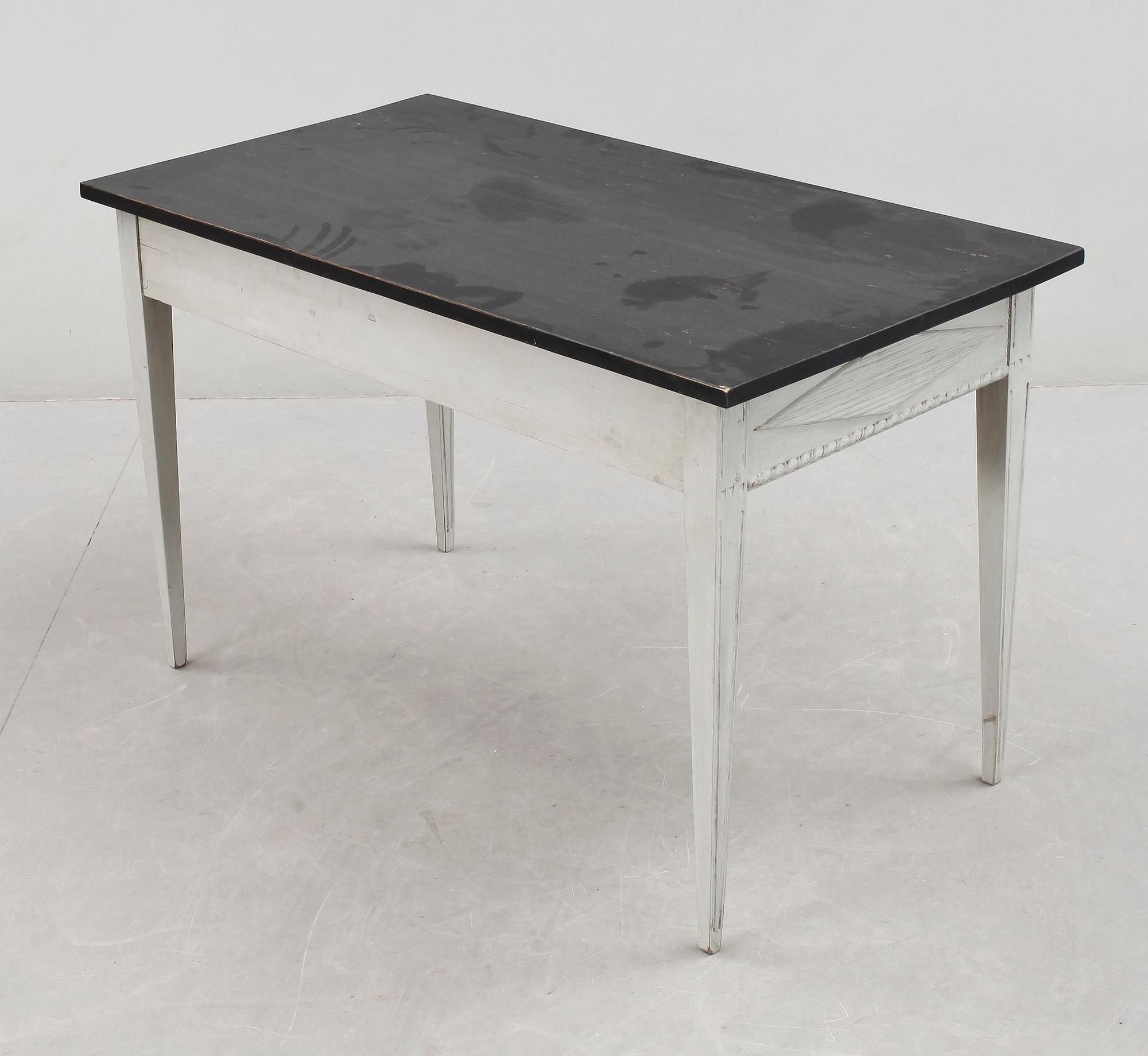 BORD, gustaviansk stil, 1900-tal.