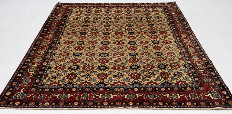 Matta old Veramin, ca 320 x 206 cm.