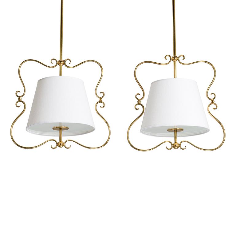 Gunnel Nyman, a pair of mid-20th century '50273' pendant lights for Idman.