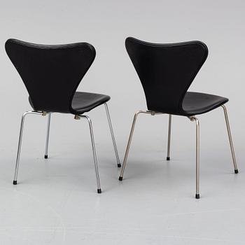ARNE JACOBSEN, stolar, 10 st, "Sjuan", Fritz Hansen, Danmark.