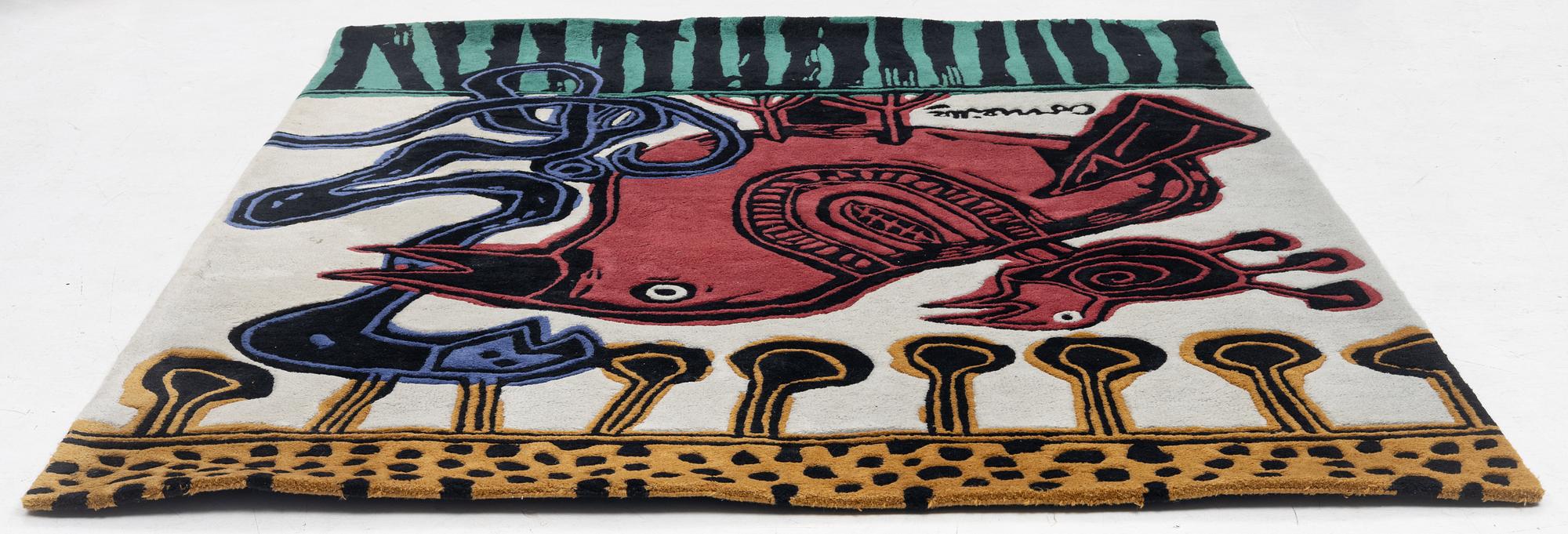 Beverloo Corneille, 'L'oiseau chasseur de serpent', after. A handtufted carpet, c. 247 x 199 cm.