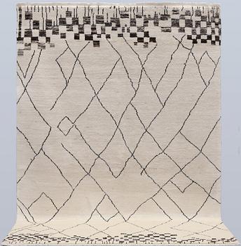 A Moroccan carpet, 263 x 167 cm.