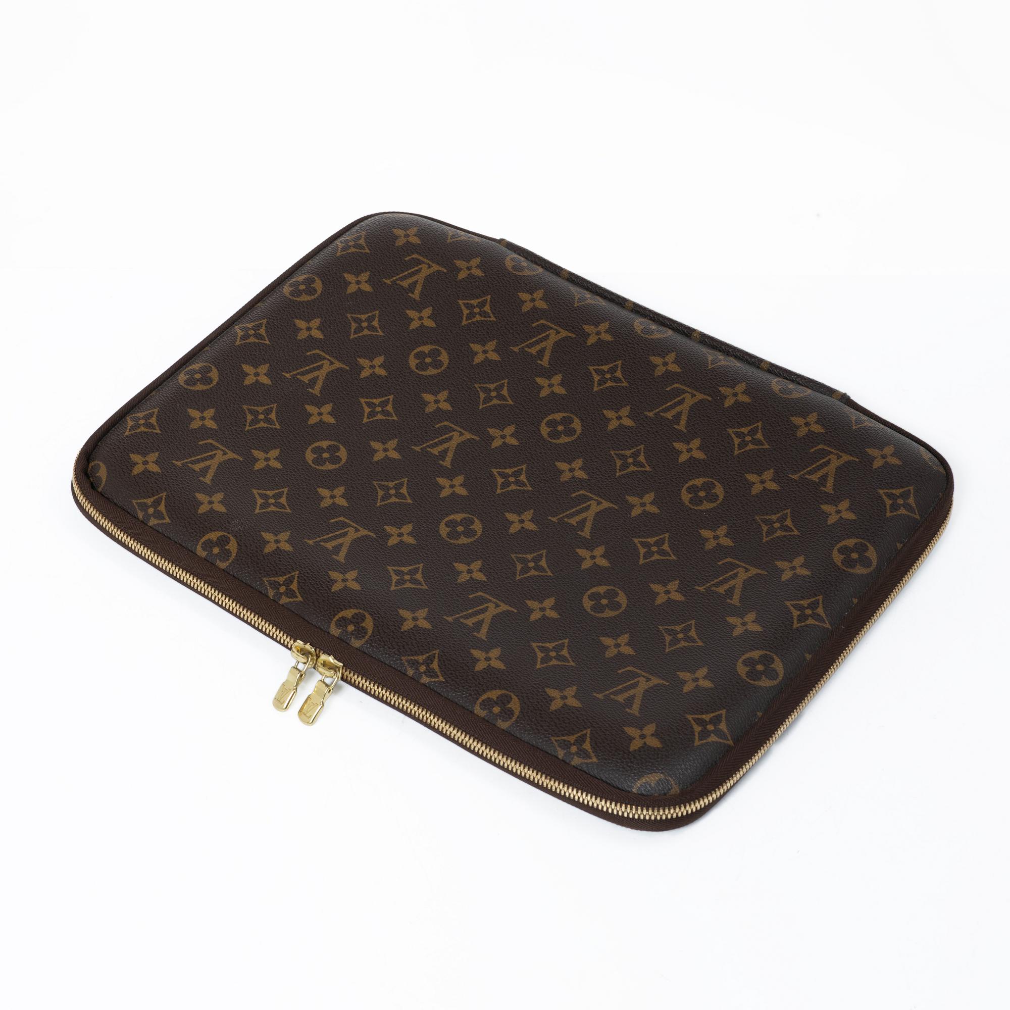Louis Vuitton, Document case/laptop case, 2009.