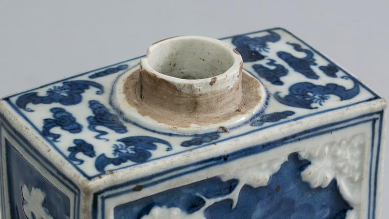 TEDOSA, porslin, Kina, Qingdynastin, Kangxi (1662-1722).