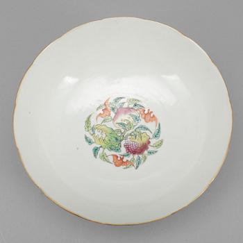 SKÅL, porslin, Kina. Sent 1800-tal.
