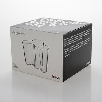 Alvar Aalto, maljakko, malli 3030, signeerattu Alvar Aalto. Iittala.