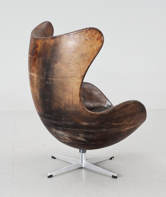 FÅTÖLJ, "Ägget". Arne Jacobsen, Fritz Hansen, Danmark.