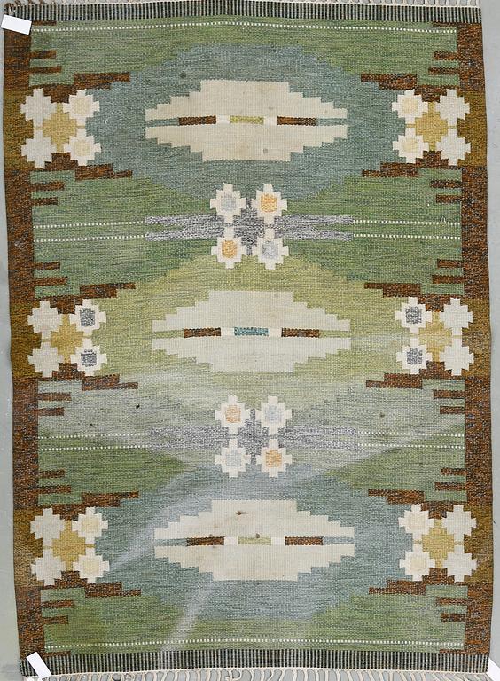 MATTA, rölakan. Ingegerd Silow. Ca 225x159 cm.