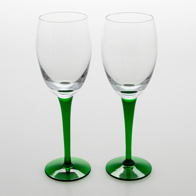 A set of 12 'Traviata' wine glasses, Nuutajärvi.