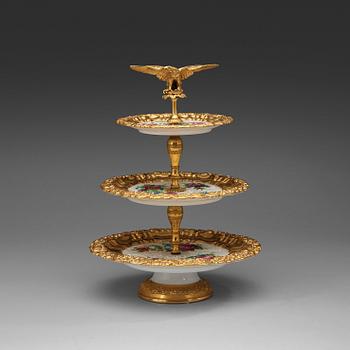 967. A porcelain cake stand, Imperial porcelain manufactory, St Petersburg, Russia, period of Tsar Nicholas I (1825-55).