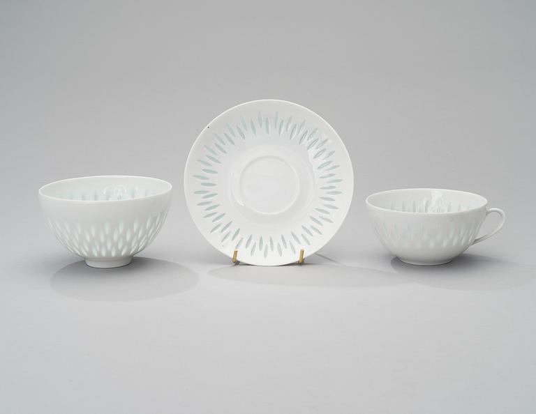 FRIEDL HOLZER-KJELLBERG, 8 TEA CUPS WITH SAUCERS, AND BOWL, rice grain porcelain, signed, Arabia.
