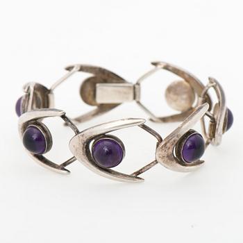 ARNE JOHANSEN, KAULAKORU ja RANNEKORU, hopeaa, pyöröhiotut ametistit. Tanska 1970-luku.