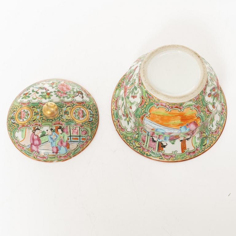 A Chinese Canton porcelain teapot, two leaf dishes, a bowl with cover and a jug, Qing dynasty 19th century and 20th cent.