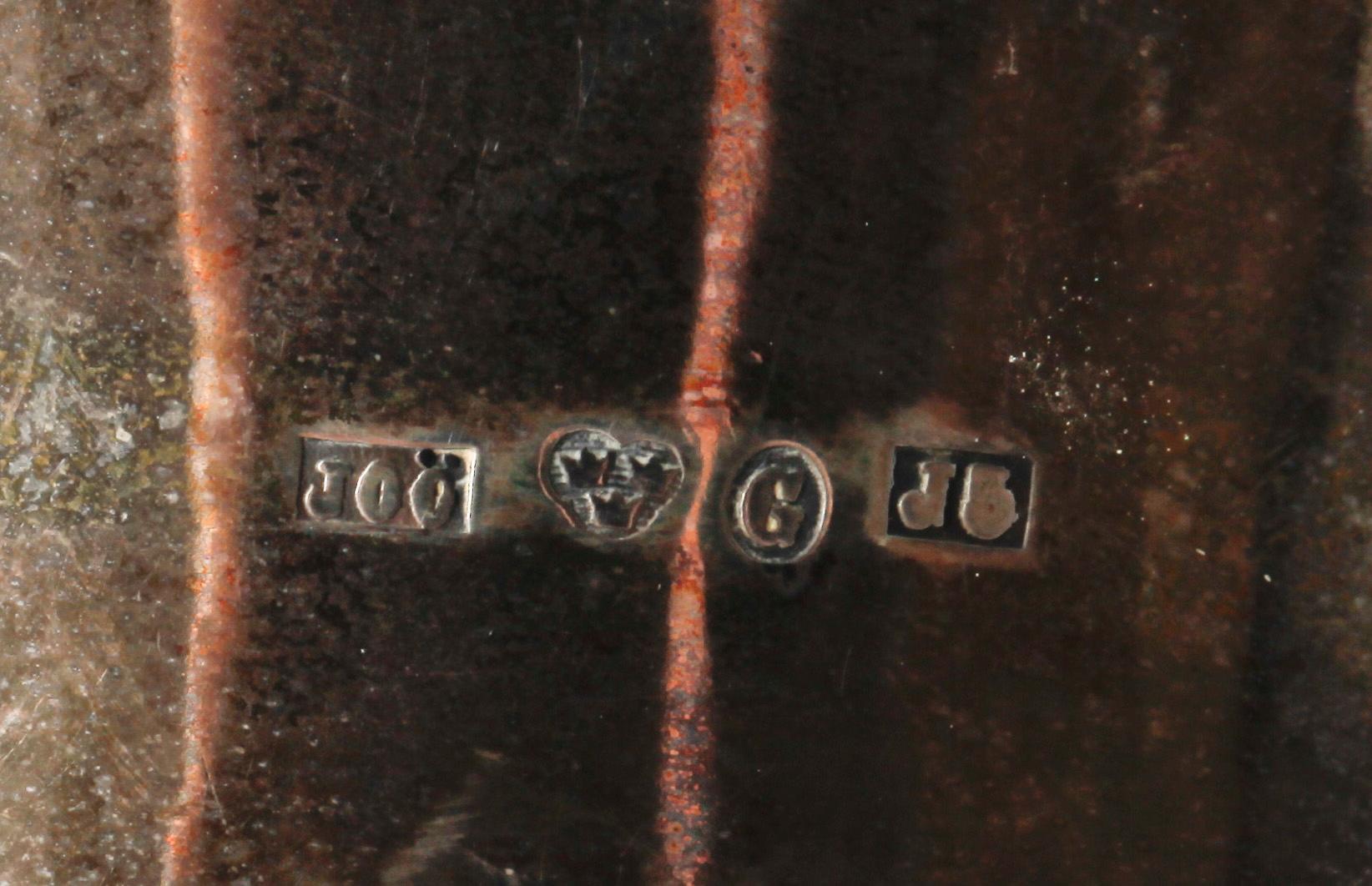 FAT 4st samt GRÄDDKANNA, silver, bl. a. Johan Olof Östlund, Gävle. Tot 1180g.