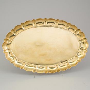 LARS HOLMSTRÖM, ett par brickor, mässing, Firma Lars Holmström, Arvika, 1900-talets mitt.