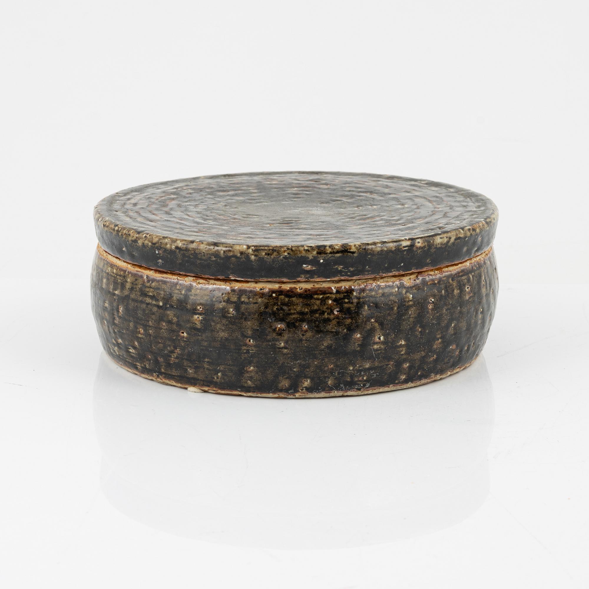 Carl-Harry Stålhane, objekt, chamotterat stengods, Rörstrand, signerad och daterad -61.