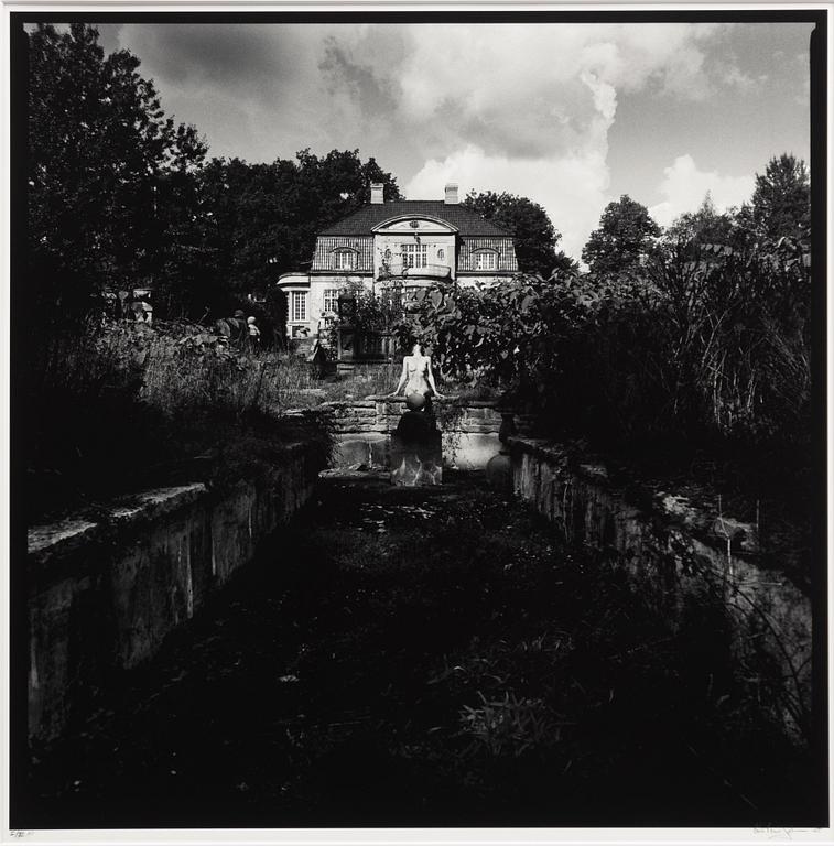 Ewa-Mari Johansson, Ur sviten "To Be or Not to Be", 2005.