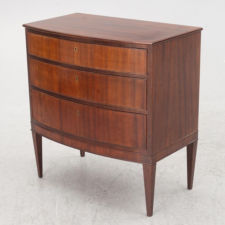 Chest of drawers, mid-20th century.