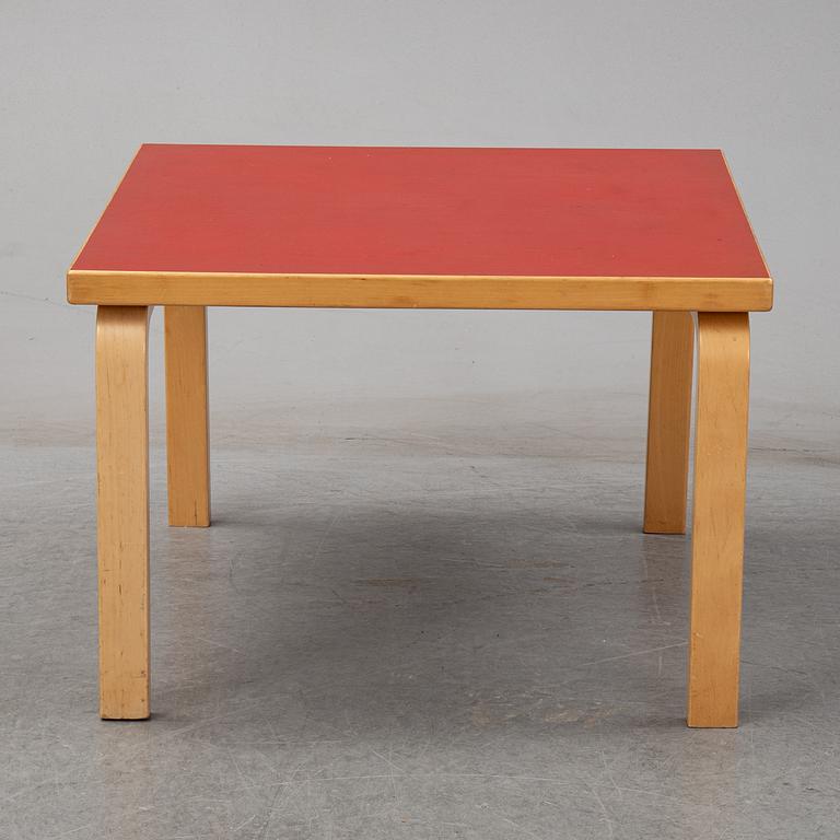 Alvar Aalto, a birch coffee table, Artek, Finland.