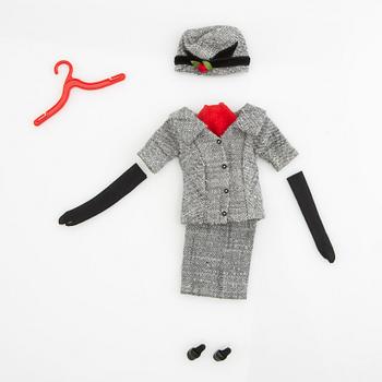 Barbie clothes 4 sets. Vintage including "Fashion Editor" Mattel 1965. "Stormy Weather" Mattel 1963-64.