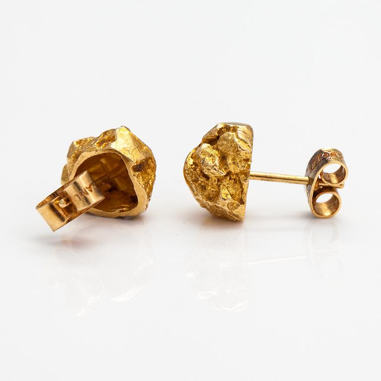 Björn Weckström, A pair of 18k gold earrings "Nugget". Lapponia.