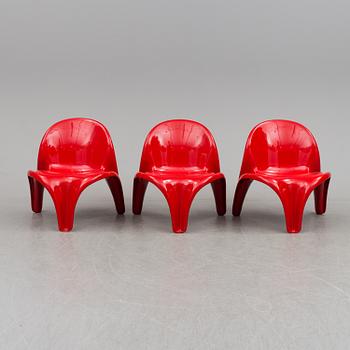 AAGE EGERIIS, a sofa table and three lounge chairs, France & son, Denmark.