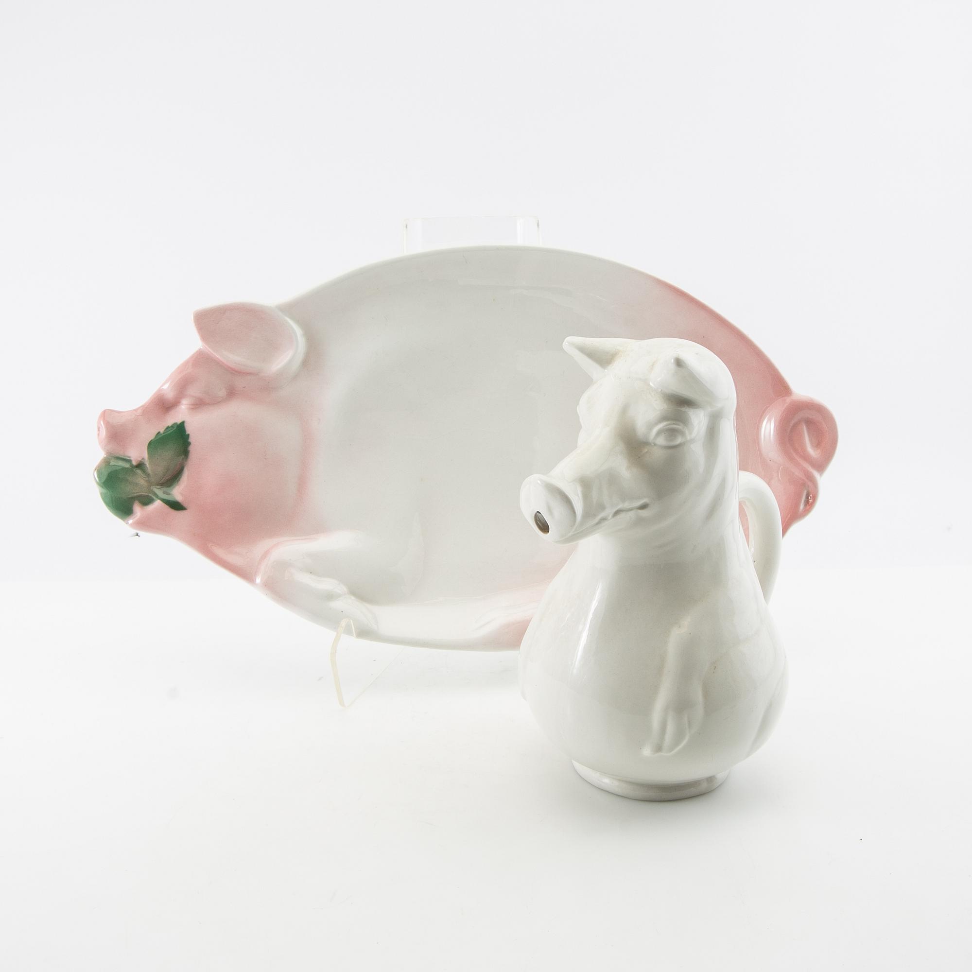 Serving platter and jug, 20th century porcelain.