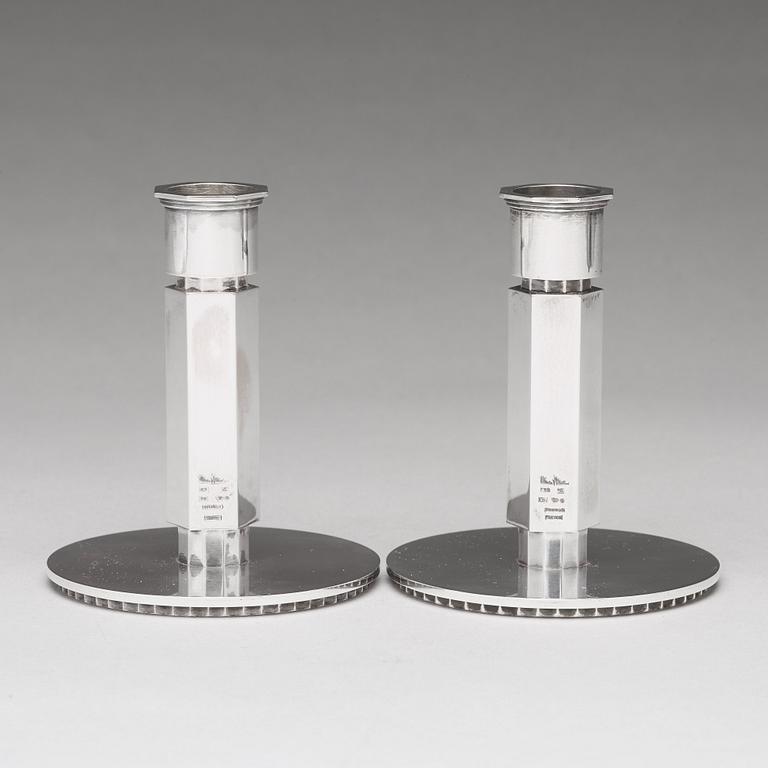 Wiwen Nilsson, ljusstakar, ett par, Lund 1948 och 1956, sterling.