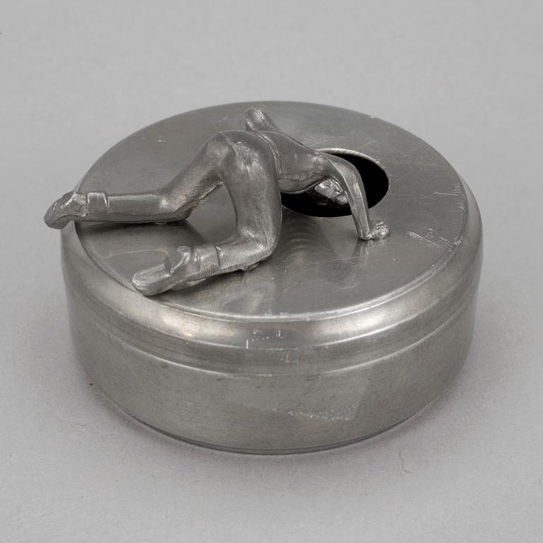 A 1930´s pewter box by Widerholm and Dahlberg in Eskilstuna, Sweden.