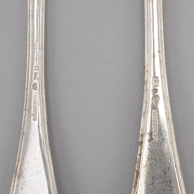 PARTI SILVER, 29 delar, bla Sverige, 1800/1900-tal. Totalvikt 853 gram.