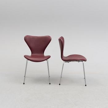 a set of six 'Sjuan' leather chairs by Arne Jacobsen, for Fritz Hansen.