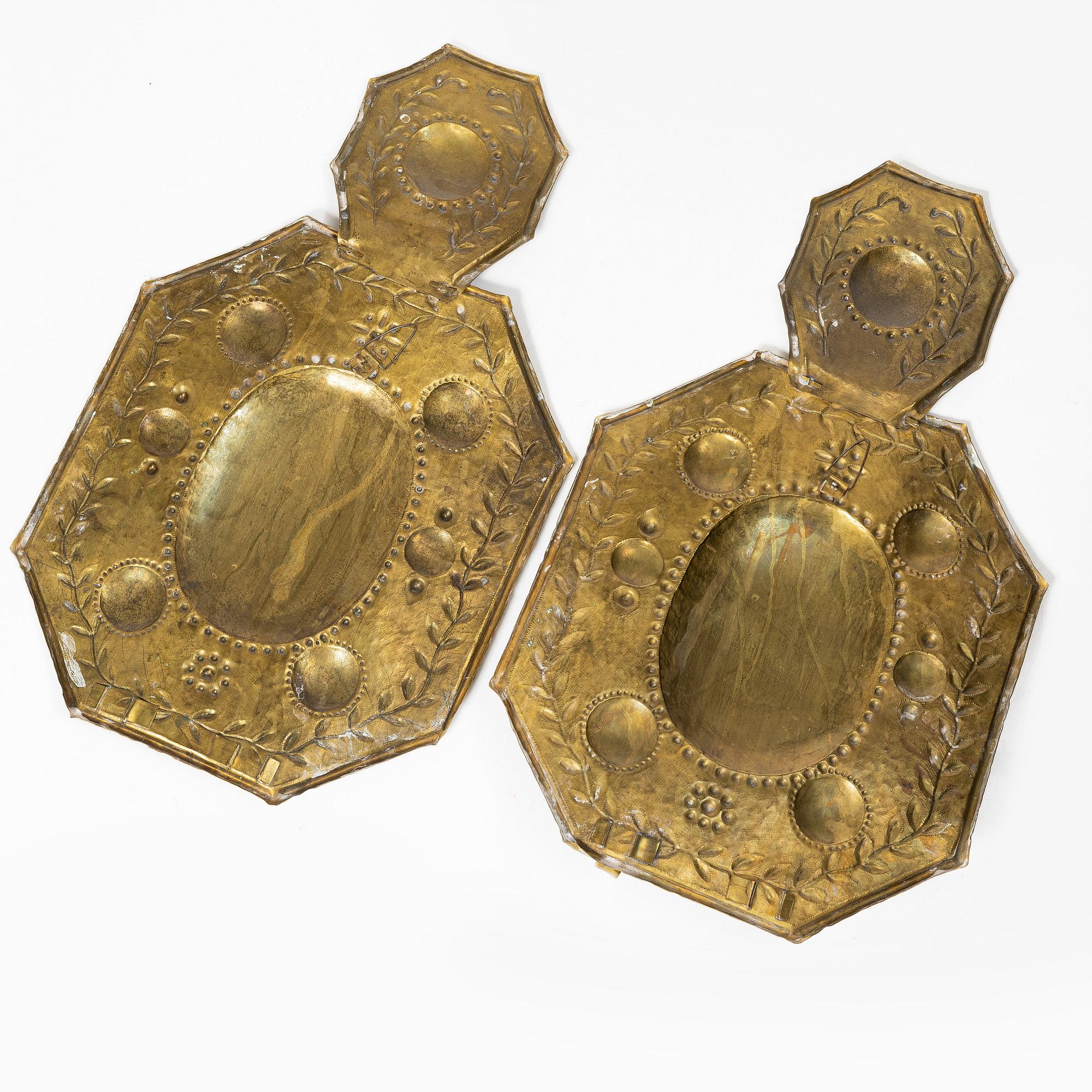 A pair of Barique-style brass wall sconces, early 20th century.