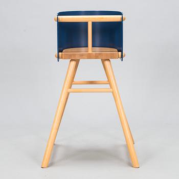 Ben af Schultén, a 'Baby's high chair' 616 for Artek 2010.