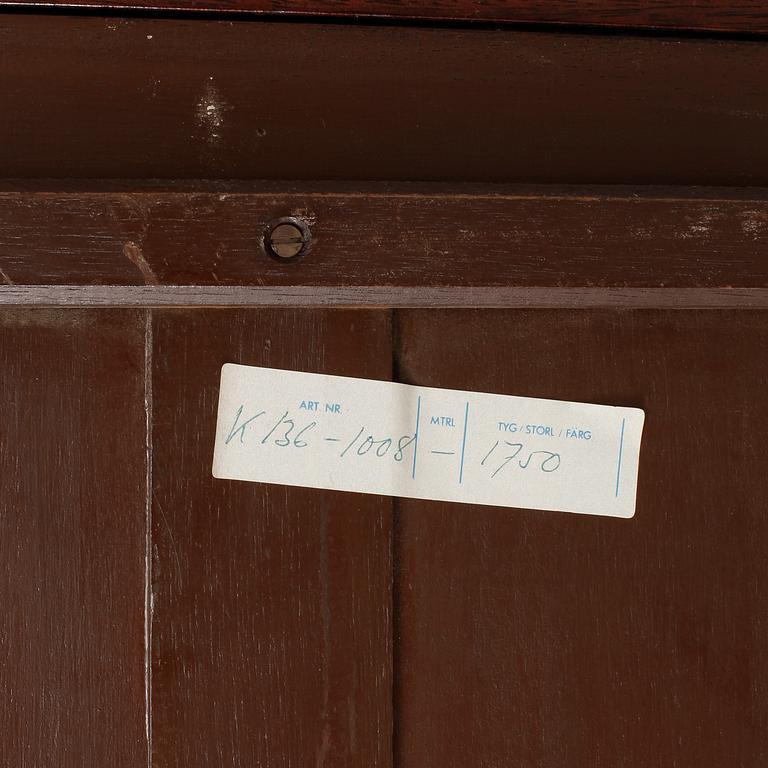 SOFFBORD, sk "Butlers tray" modell, engelsk stil, 1900-talets mitt.