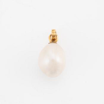 Pendant, 18K gold with pearl.