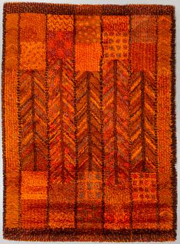 MARIANNE RICHTER, A CARPET, machine made pile, ca 228,5 x 164 cm, Östergyllen.