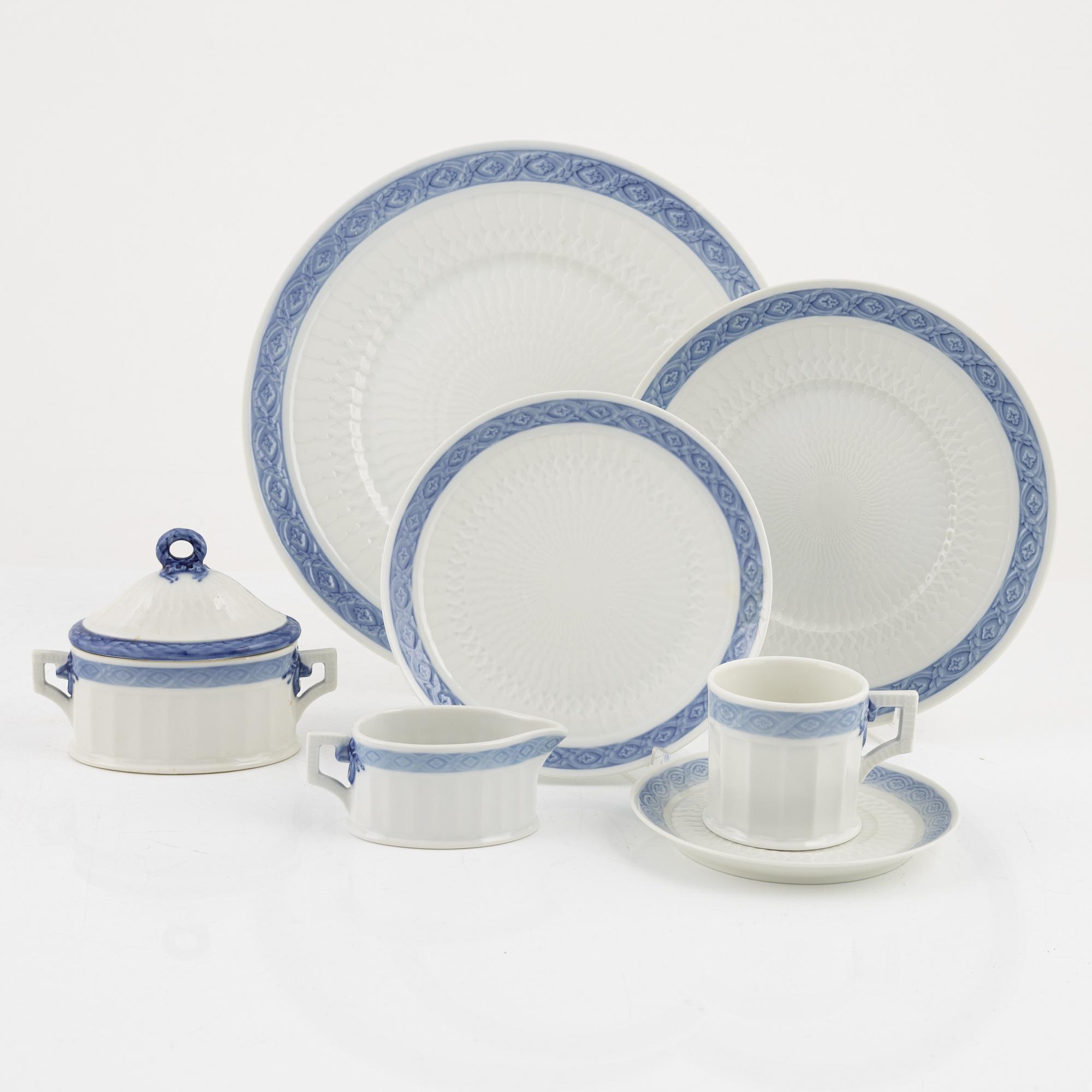 Arnold Krog, a 46-piece dinner and coffee service, 'Blå vifte', Royal Copenhagen, Denmark.