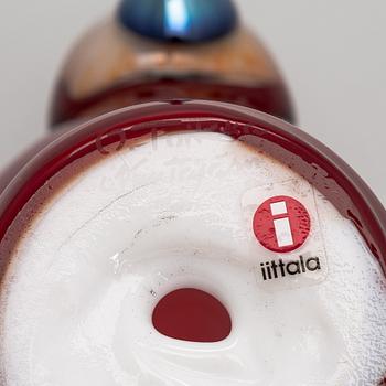 Oiva Toikka, glasfågel, signerad O. Toikka Nuutajärvi.