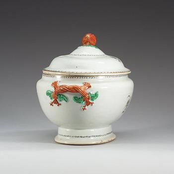 TERRIN med LOCK, kompaniporslin. Qing dynastin, Jiaqing (1796-1820).