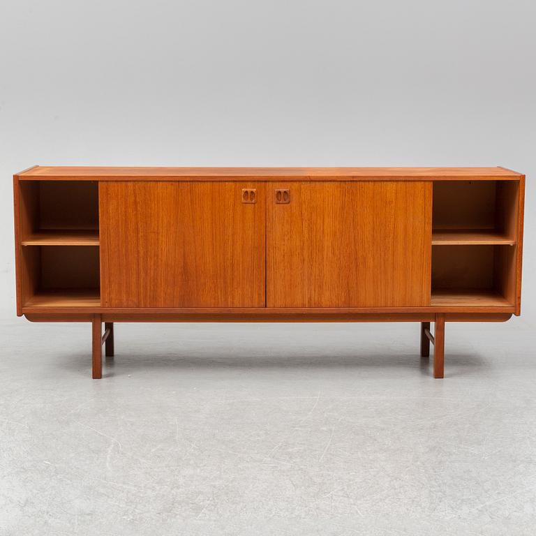 SIDEBOARD, Bogeryd, 1900-talets andra hälft.