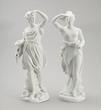 FIGURINER, 2 st, parian, 1900-tal, större modell.