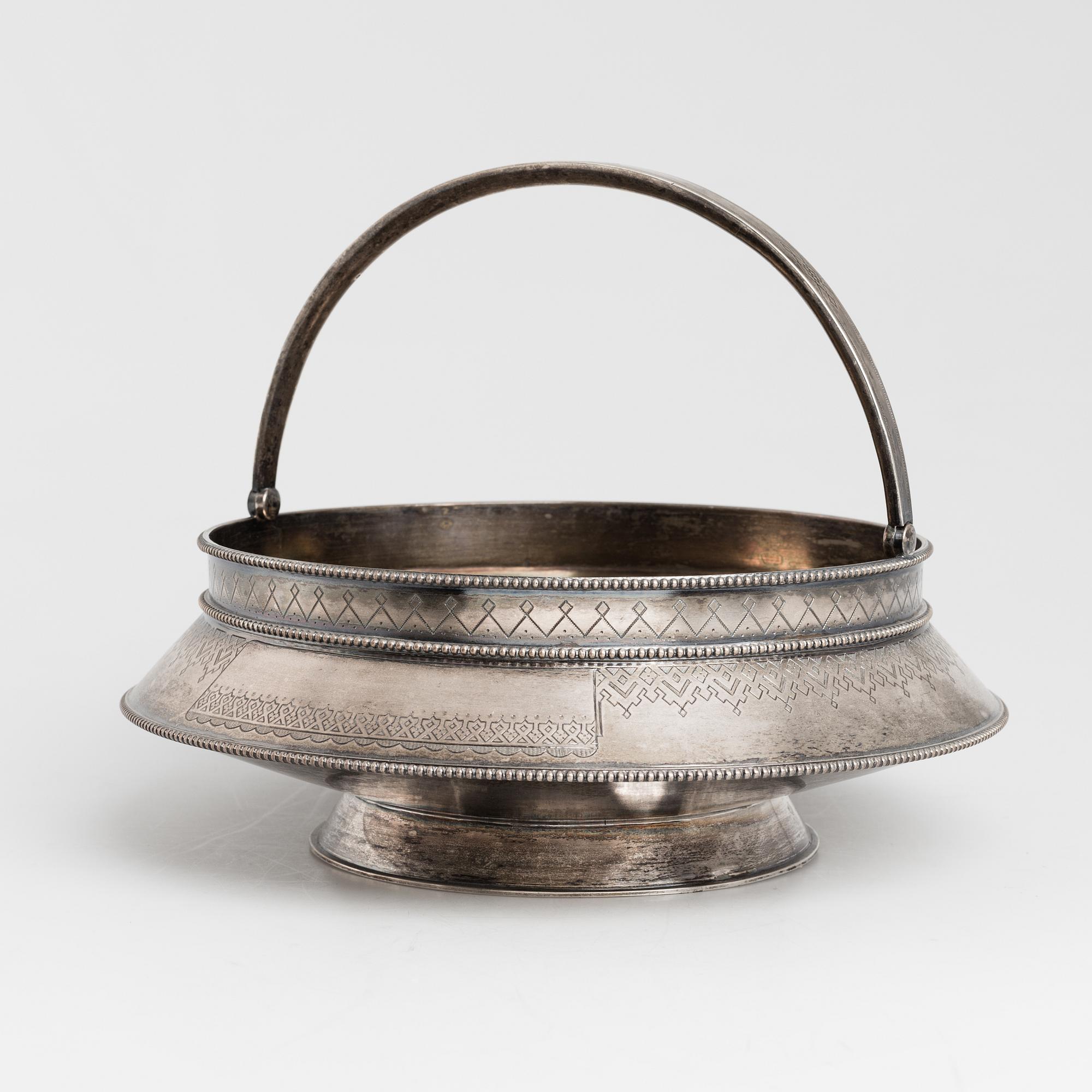 BRÖDKORG, silver, icke identifierad mästarstämpel JB, S:t Petersburg, Ryssland, 1878.