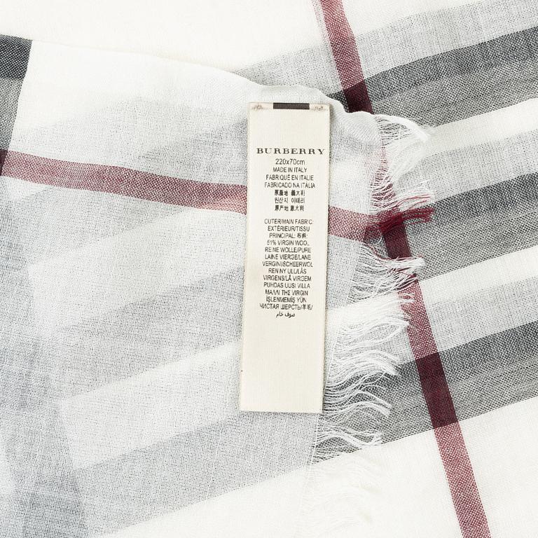 Burberry, scarfs, två st.
