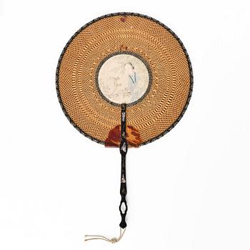 Solfjädersmålning, akvarell och tusch. Qingdynastin, 1800-tal.