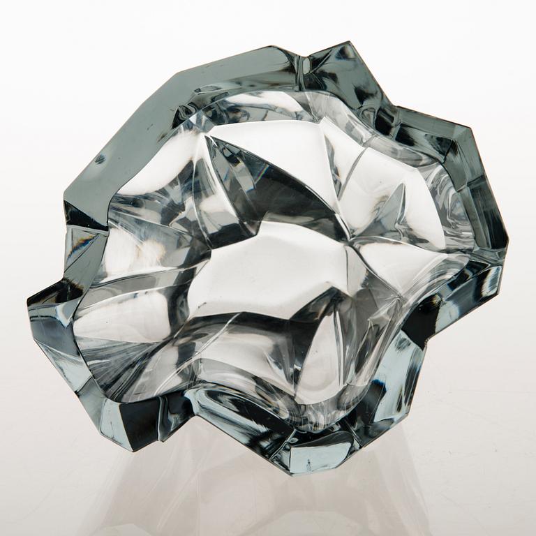 TAPIO WIRKKALA, an 'Iceberg' vase signed Tapio Wirkkala 3825.